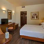 Xenia Palace 4* Portariá