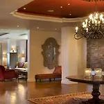 Hotel Xenia Palace