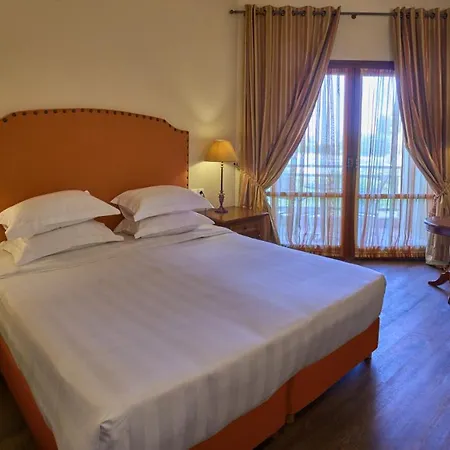 Xenia Palace Портария