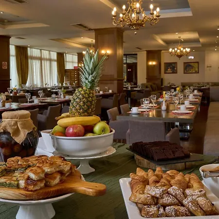 Отель Xenia Palace Портария
