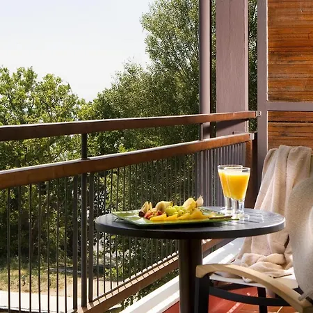 Xenia Palace Hotel 4*