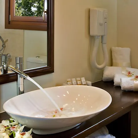 מלון Xenia Palace פורטאריה