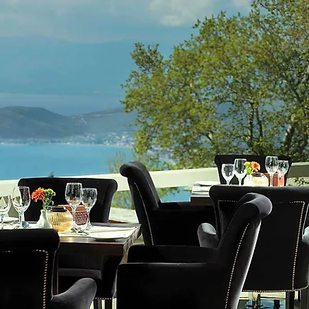 Hotel Xenia Palace 4*