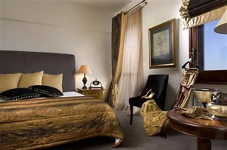 Xenia Palace 4*