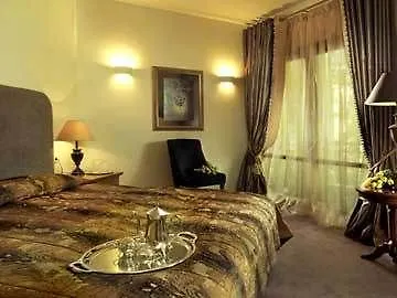 Xenia Palace 4* Портария
