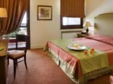 호텔 Xenia Palace 포르테리아